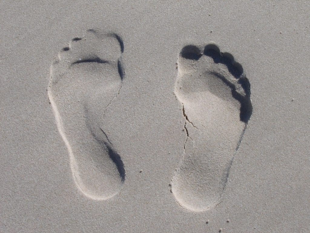 sand reprint feet sole 59876